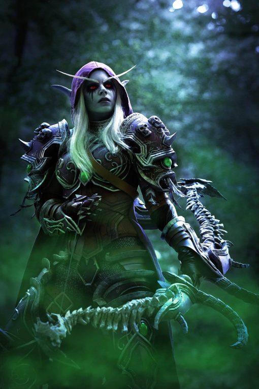 Step into the haunting world of Sylvanas Windrunner with this handcrafted oil painting on canvas, portraying her amidst a toxic atmosphere. Each brushstroke masterfully captures the eerie essence of her surroundings. A perfect blend of artistry and fandom, this piece is a captivating addition for Warcraft enthusiasts. Display Sylvanas in all her enigmatic glory with this atmospheric masterpiece, embodying her in every stroke.